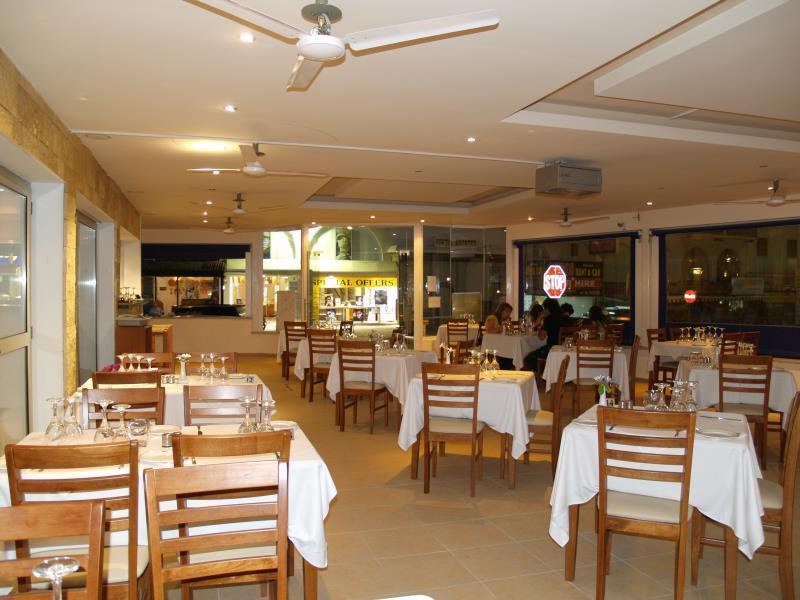 Daphne Hotel Apartments Cyprus Paphos Exteriör bild